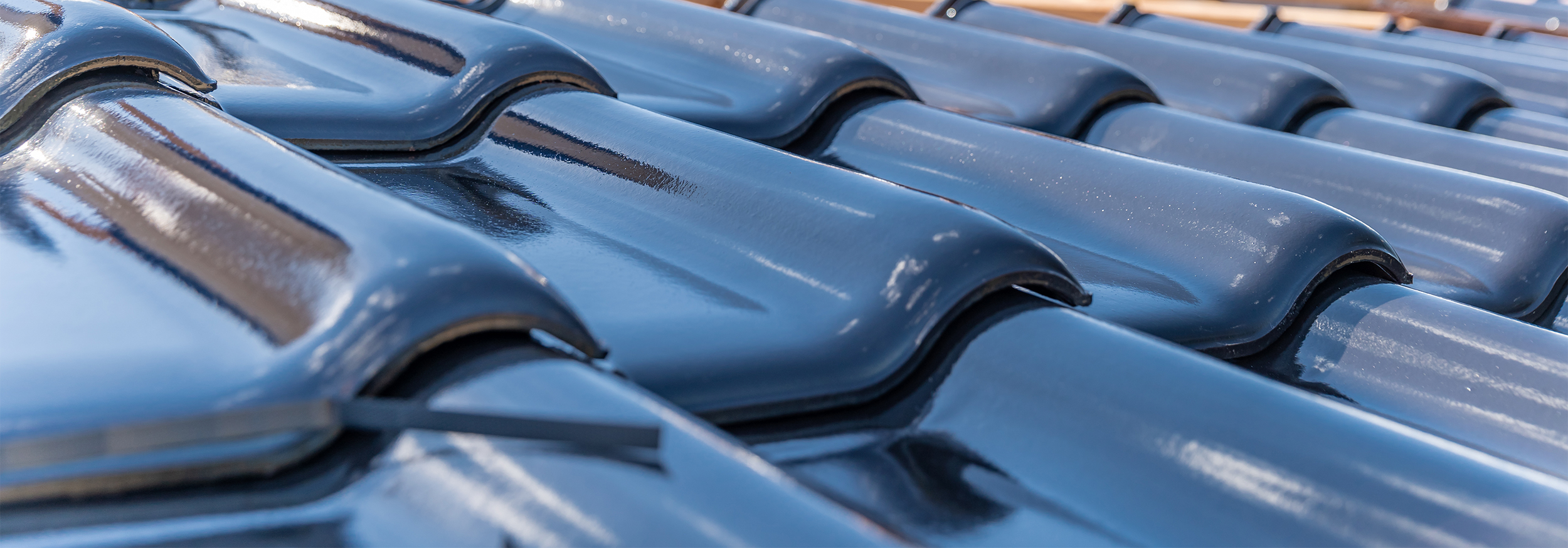 Dakpannen - Bitumen - Lood - zink - B. Albers Dakwerken - Contact header